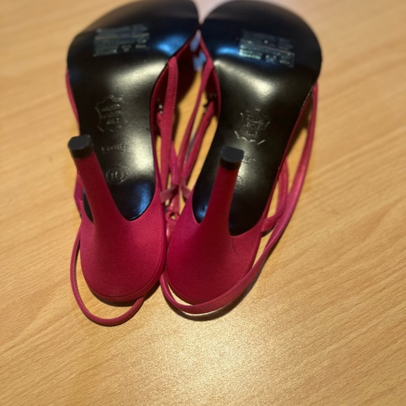 FIONI Pink Satin Heels with Jewels - Picture 14 of 16